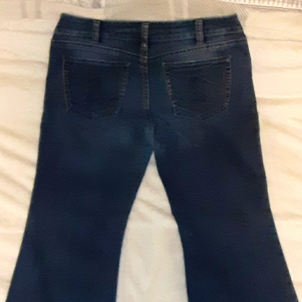 Jeans - Picture 2 of 2